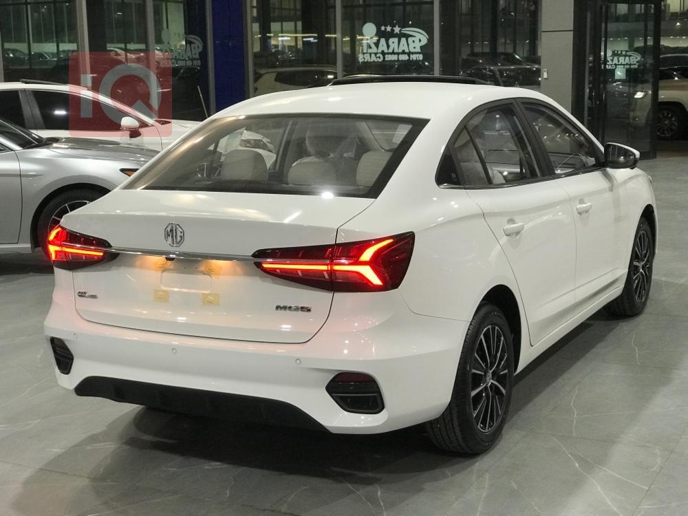 MG 5